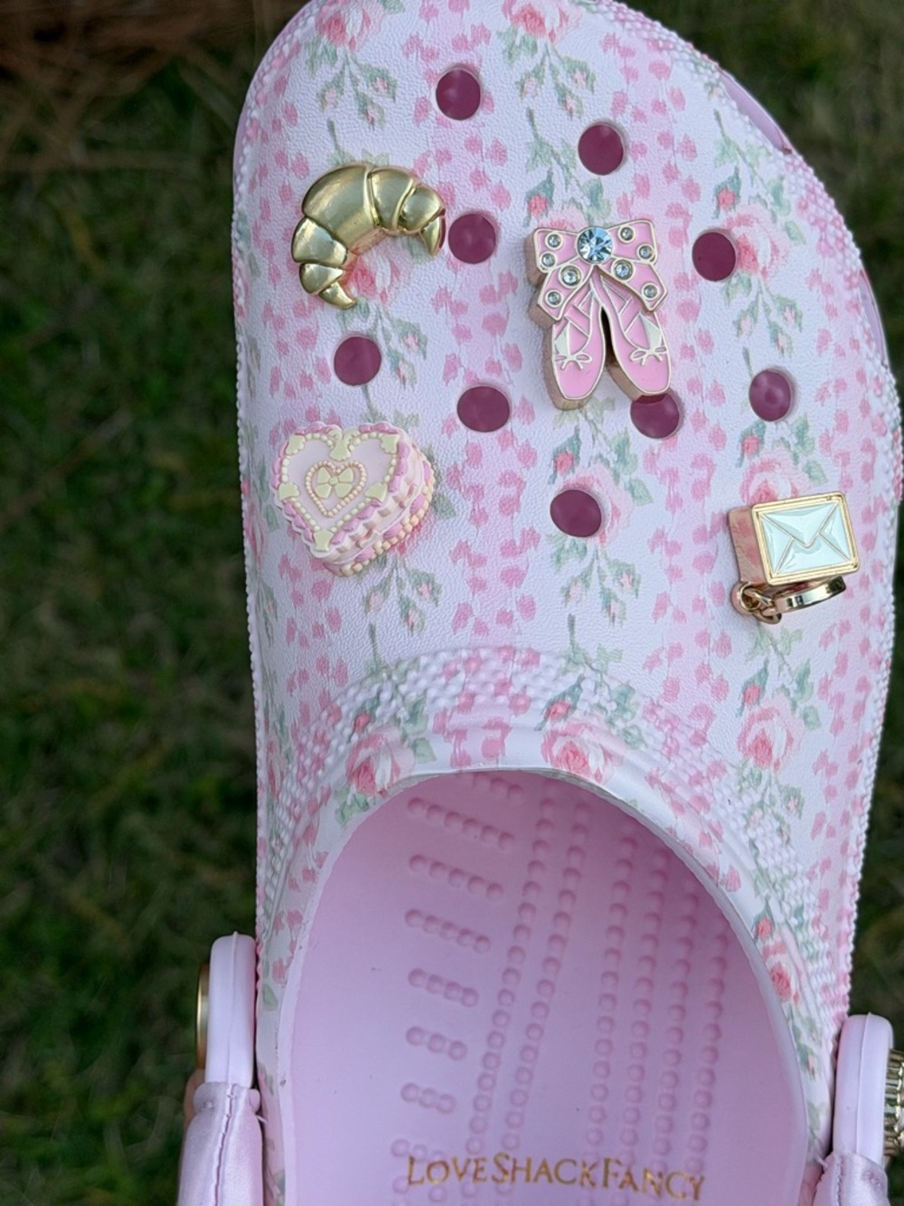 NWT LoveShackFancy x Crocs Classic Clog - Pink Milk SZ8 - Picture 4 of 7